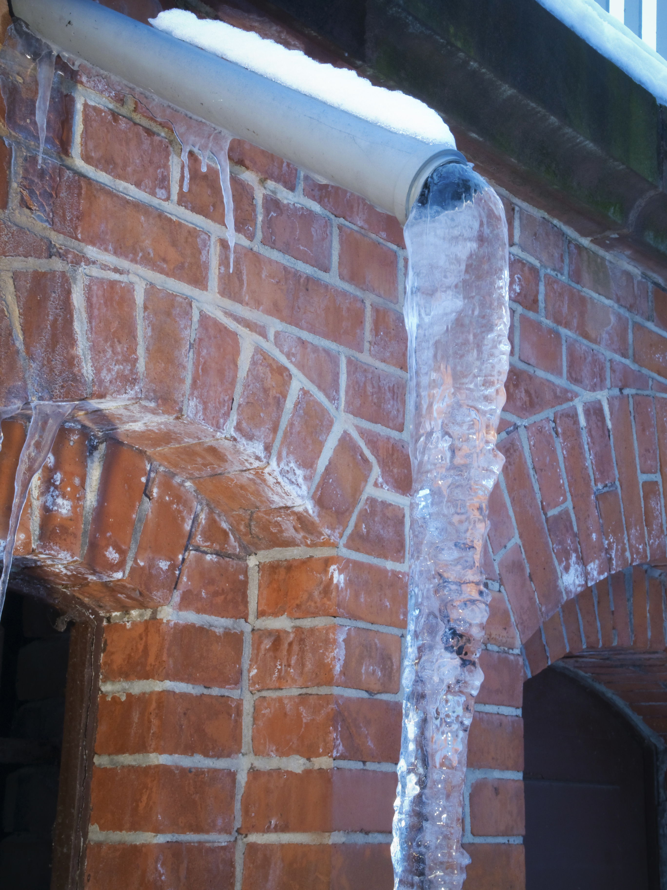 downspouts frozen downspout down come always doesn whats